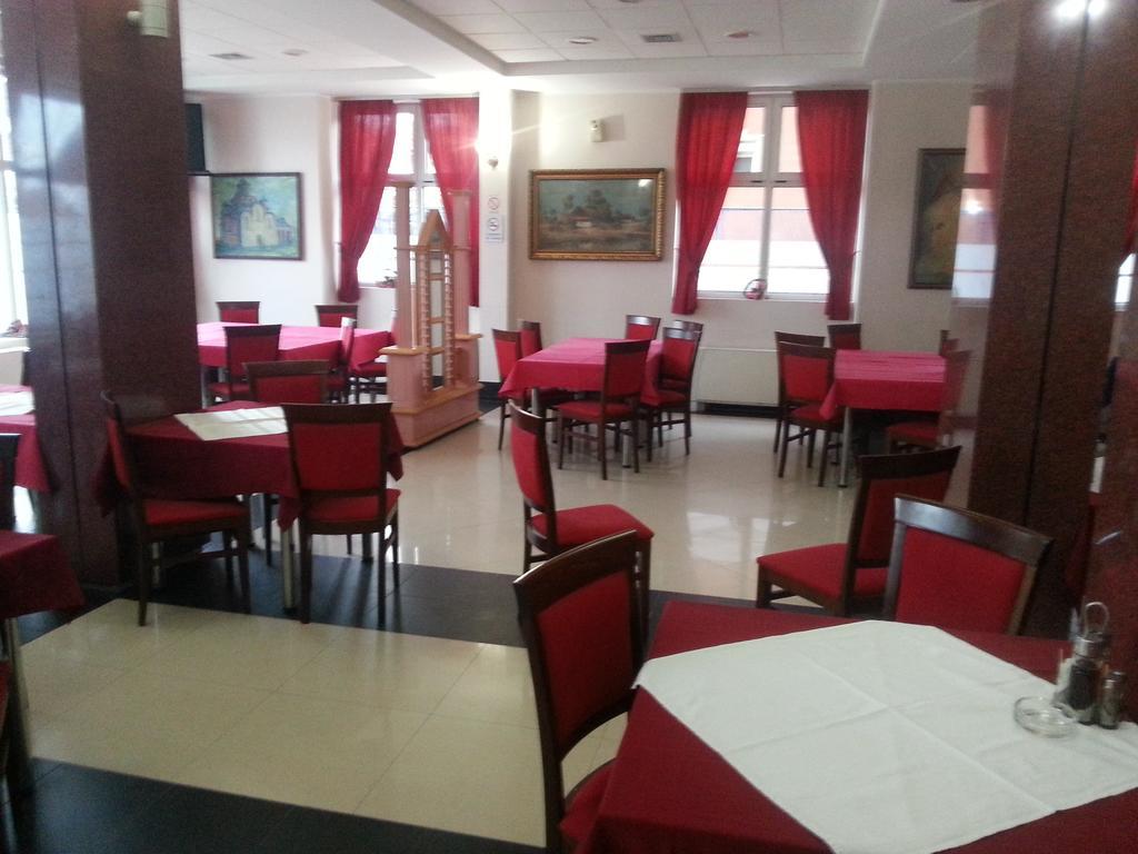 Hotel Car Smederevo Bagian luar foto
