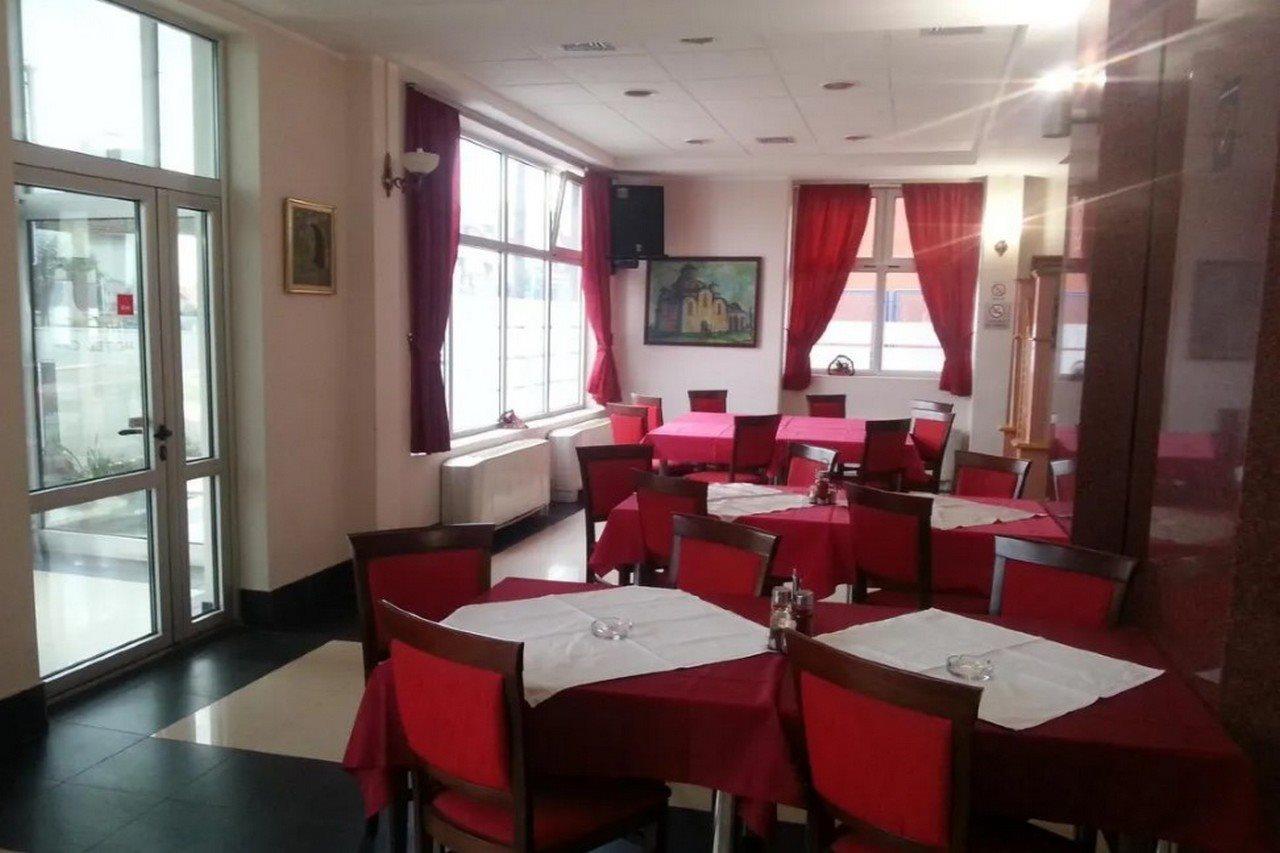 Hotel Car Smederevo Bagian luar foto